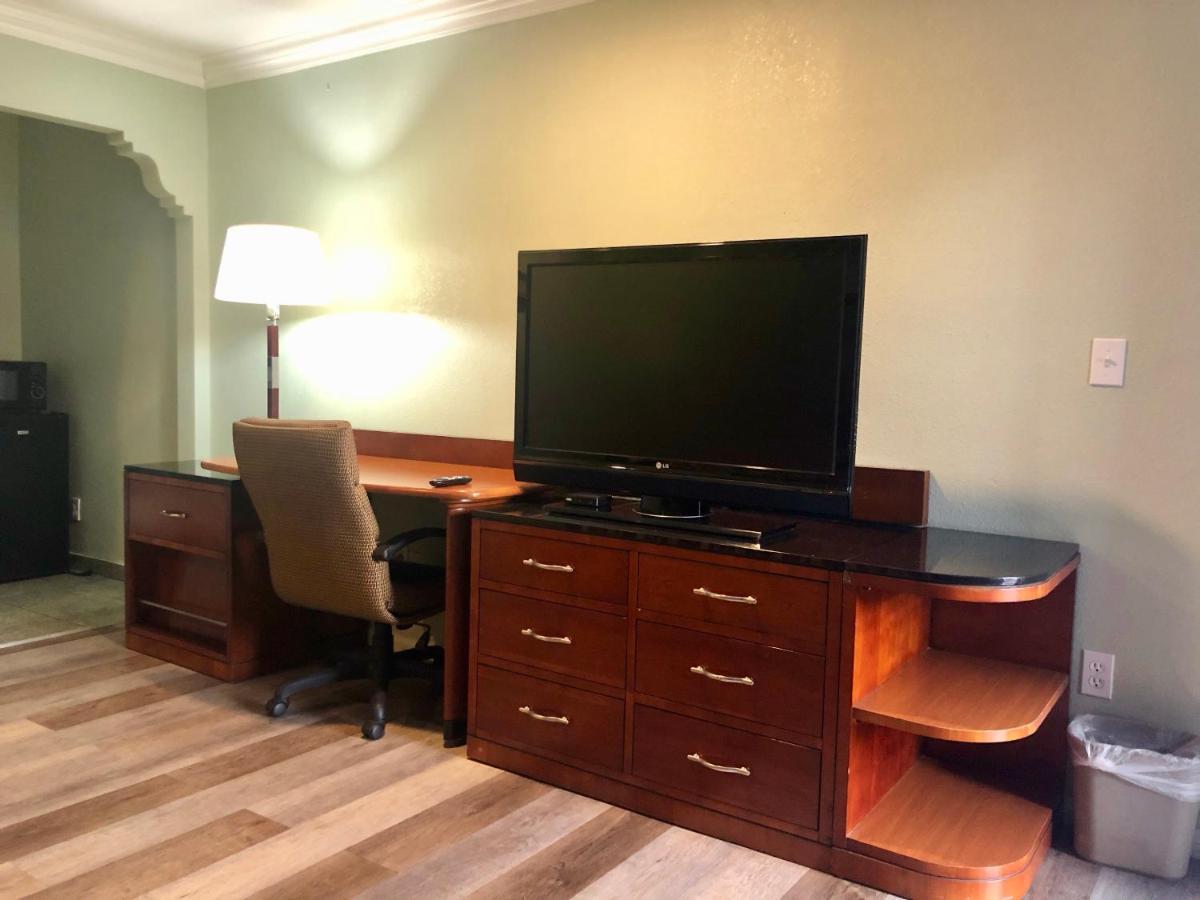 La Petite Rouge Motel Сан Диего Екстериор снимка